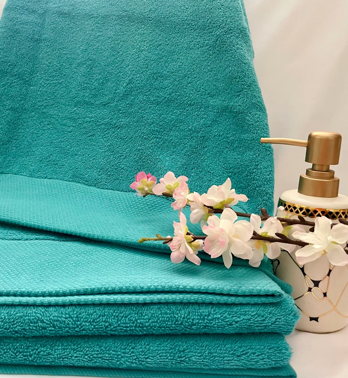 Luxury Combo of 2 bath sheets — source gallery image 01