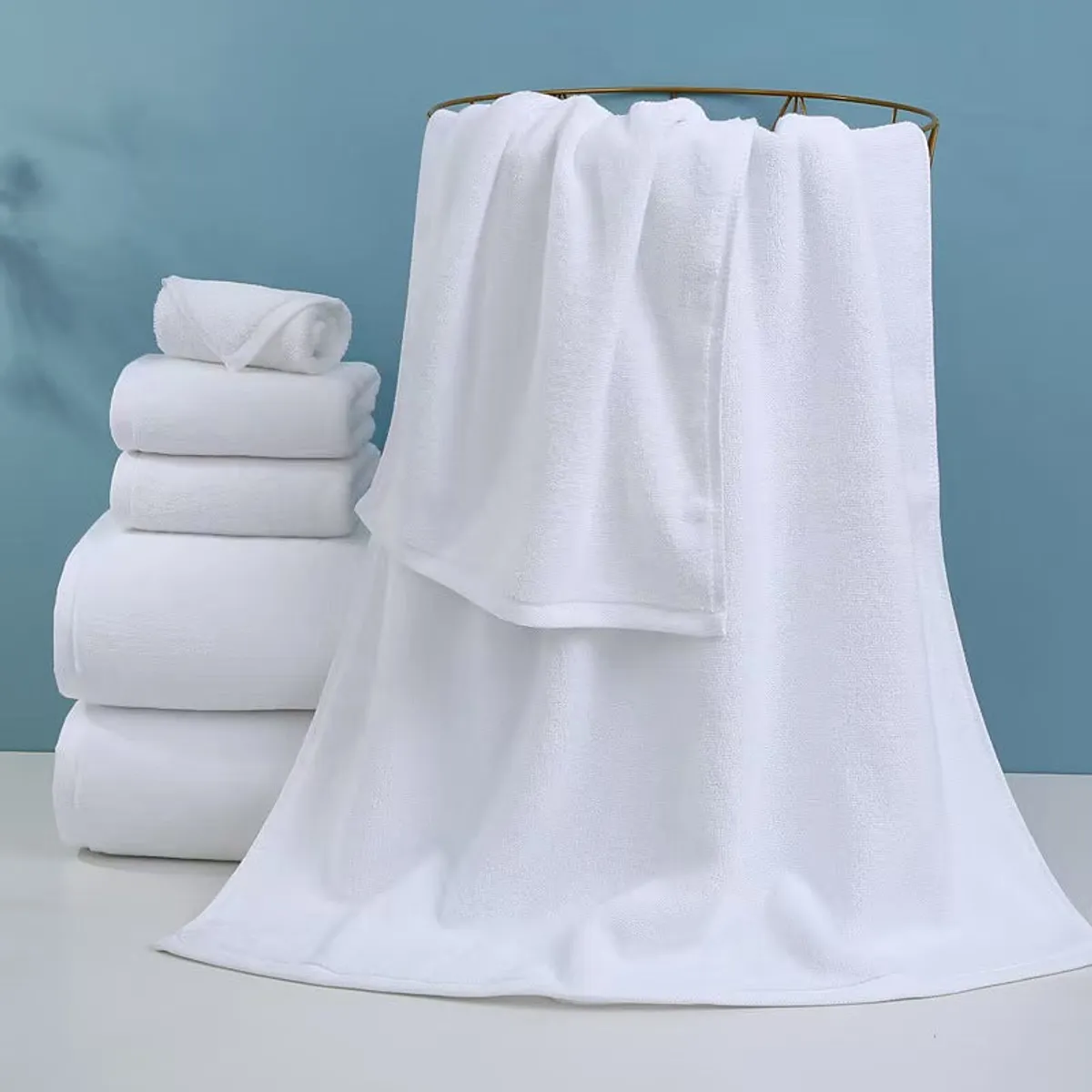 Glowyt - Bargain Blowout (1 Bath Towel, 1 Hand Towel, 1 Face Washer) — source gallery image 01
